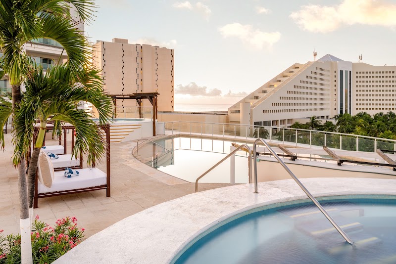 The Great Parnassus Resort